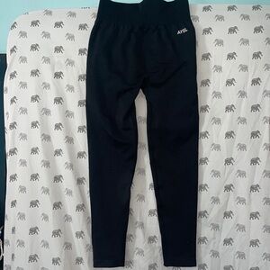 AYBLE size M black leggings